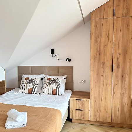 Dmk Oak Studio Near Warsaw-Modlin Airport Новы-Двур-Мазовецкий Экстерьер фото